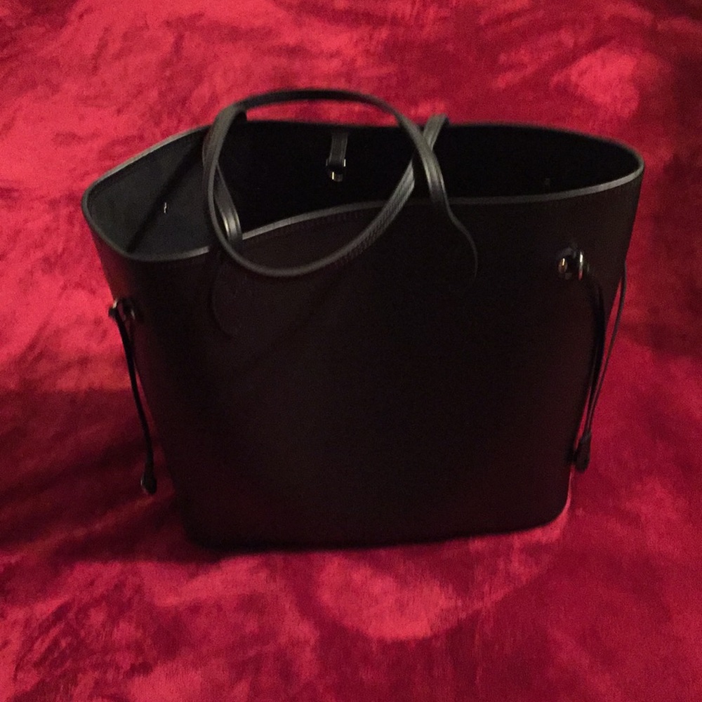 Louis Vuitton Handbag Purse Neverfull MM Black EPI